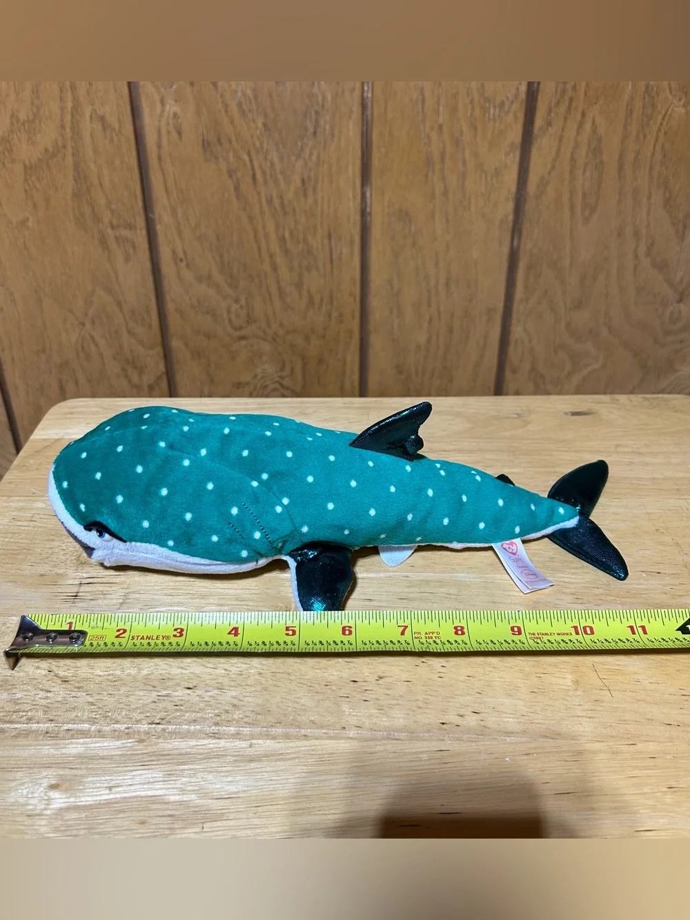 TY Sparkle Disney Finding Dory Destiny Whale Shark Plush Figure Beanie 2016 11”
